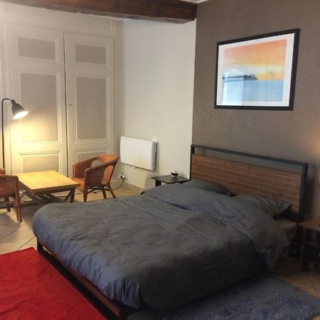 Chambre Spacieuse Au Calme Proche De Lyon Sathonay-Village Buitenkant foto